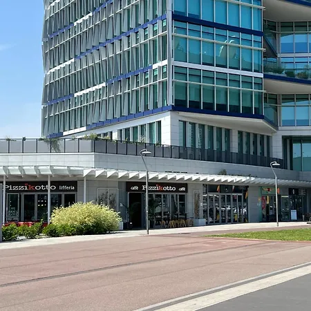 Santa Giulia Suite - Futurismo 17 Milano Esterno foto